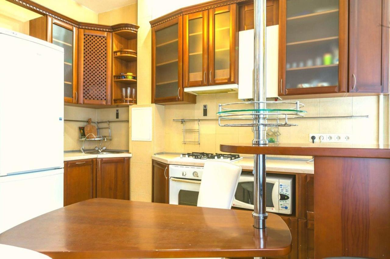 Large Apartment In The Center Dnipro Eksteriør bilde